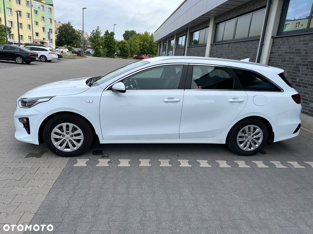 Kia Ceed 1.6 CRDi SCR M - 16