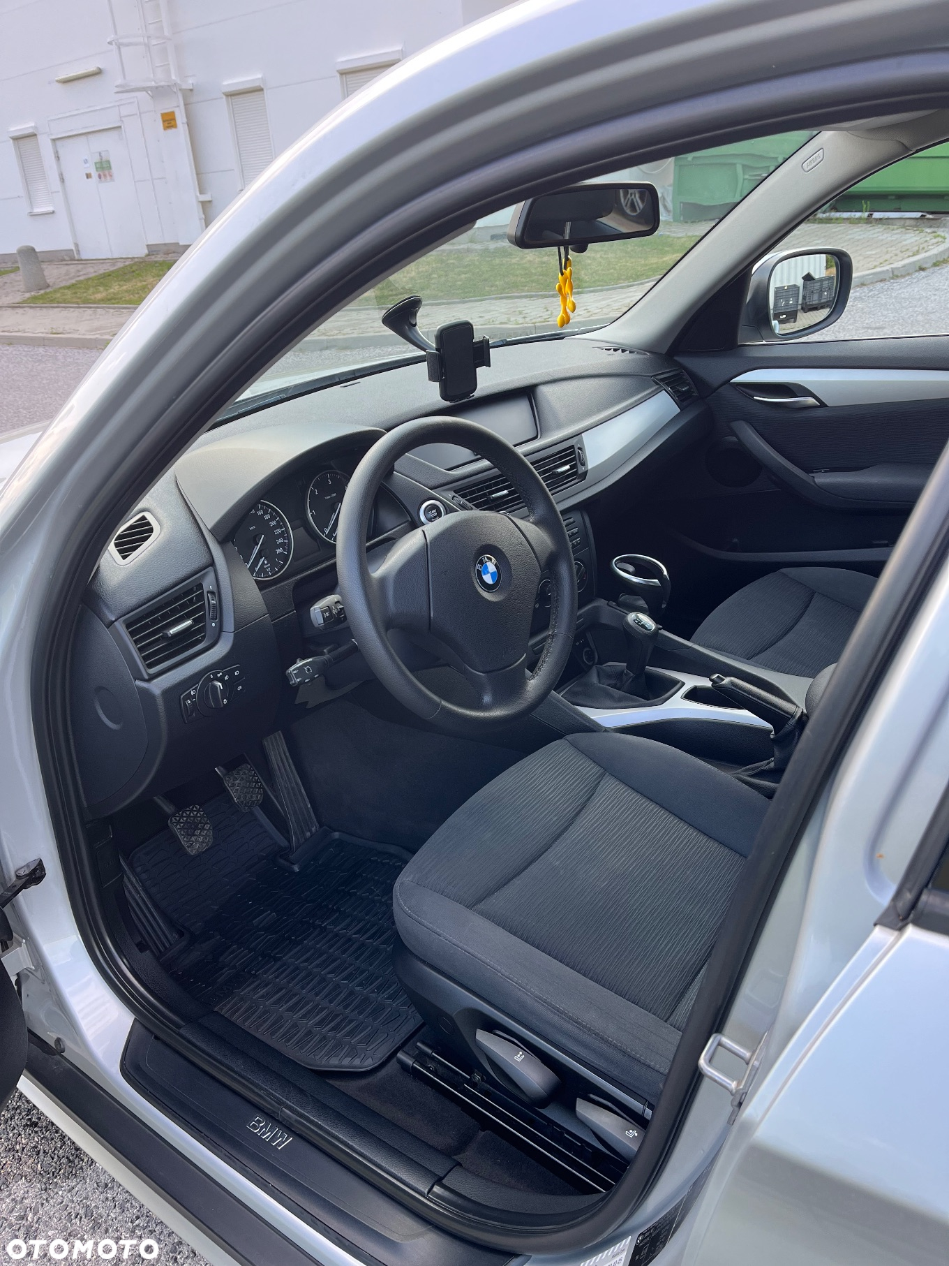 BMW X1 sDrive18d - 9