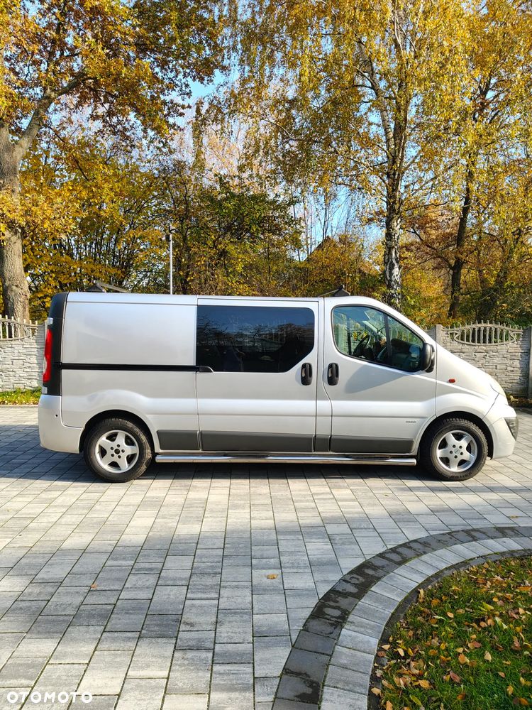Opel Vivaro - 9