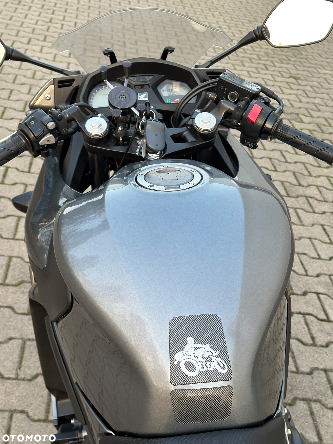 Honda CBR - 22
