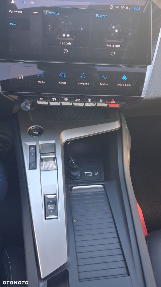 Peugeot 408 225 e-EAT8 GT - 10