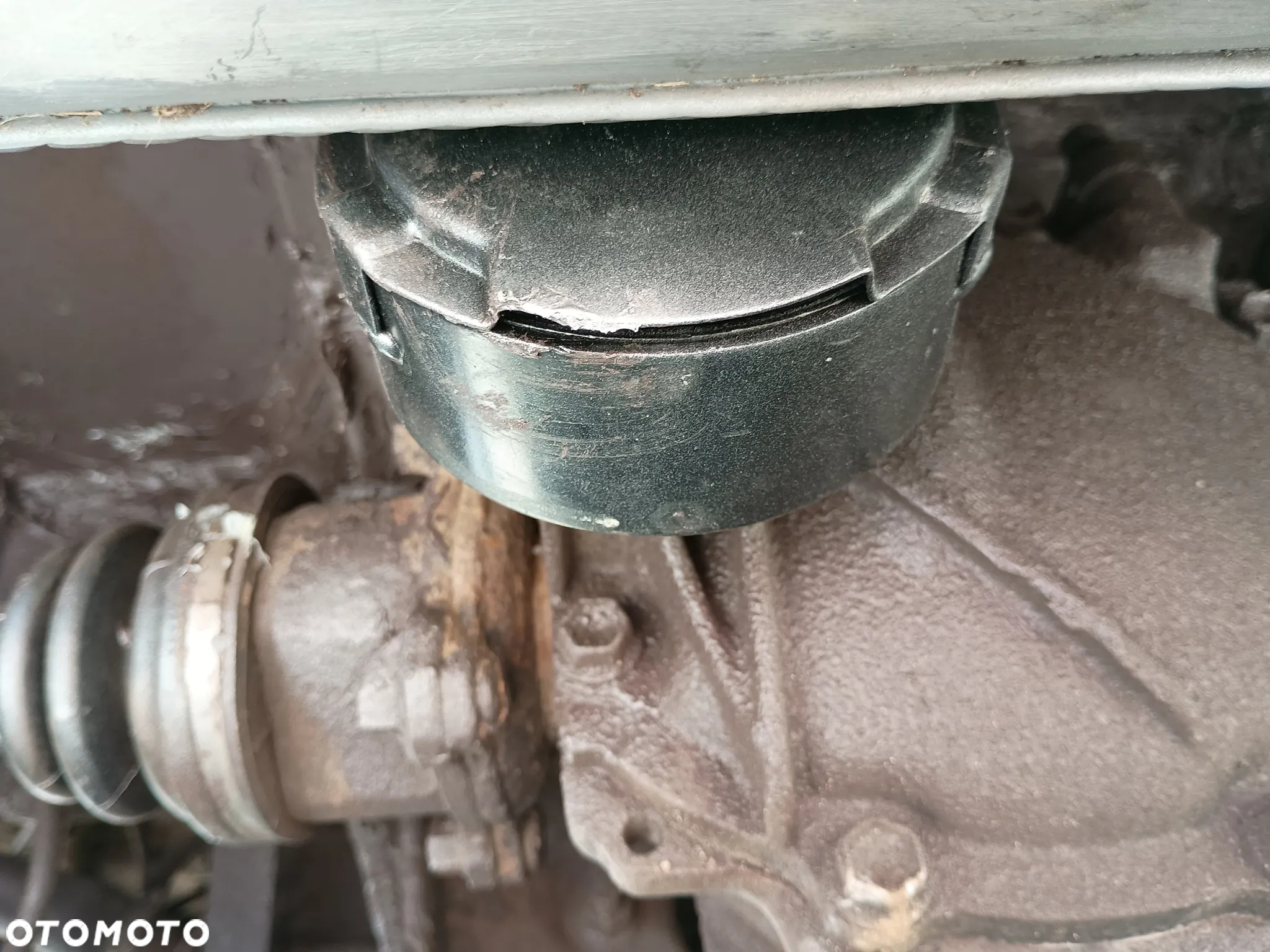 Toyota RAV4 2.0 - 19