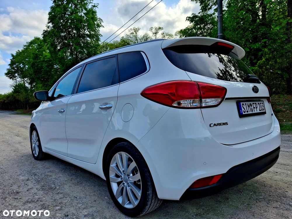 Kia Carens 1.6 GDI Fifa World Cup Edition - 8