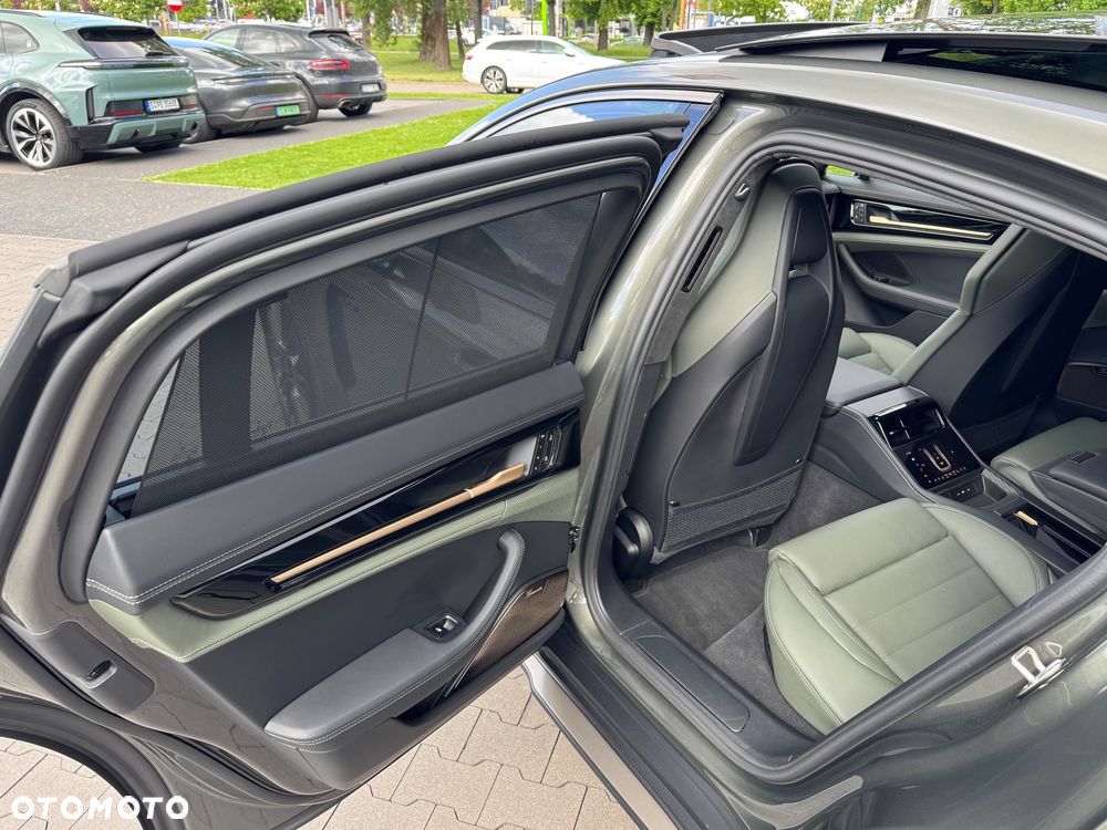 Porsche Panamera Turbo S E-Hybrid PHEV - 20
