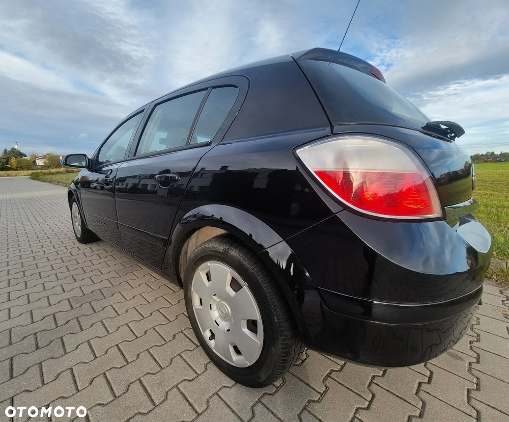 Opel Astra 1.4 Edition Plus - 22
