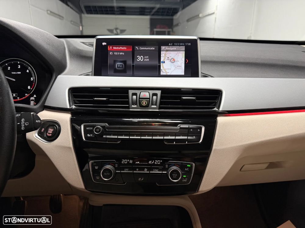 BMW X1 16 d sDrive Advantage - 25