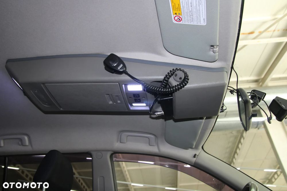 Mitsubishi Pajero Sport - 25
