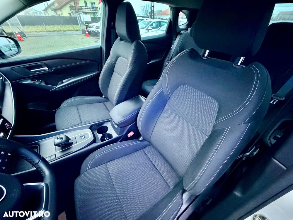 Nissan Qashqai 1.3 157CP 2WD DCT N-Connecta - 9