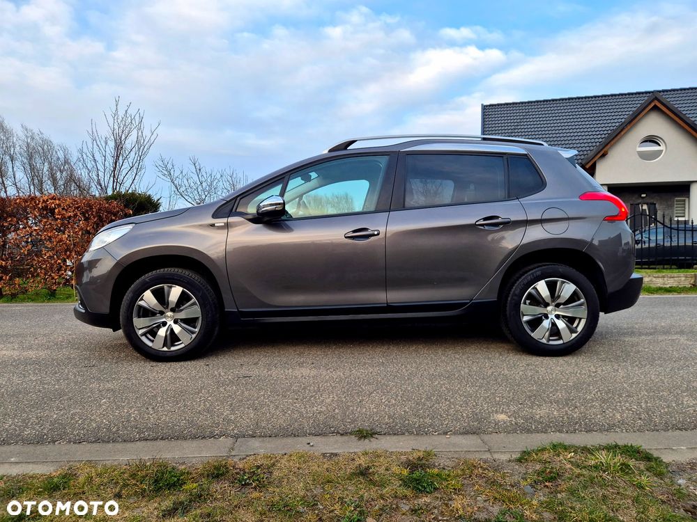 Peugeot 2008 PureTech 82 Style - 19