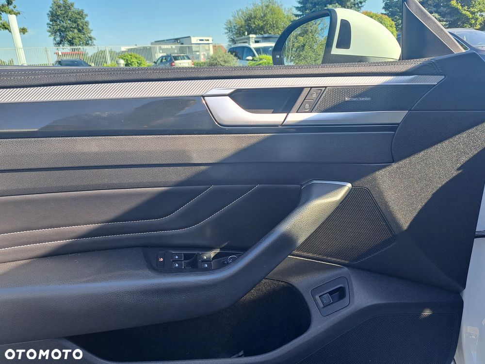 Volkswagen Arteon 2.0 TDI R-Line DSG - 9