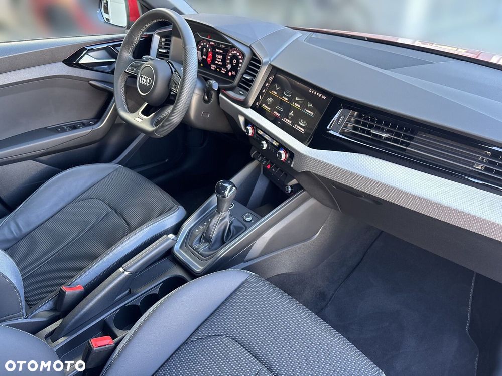 Audi A1 Sportback 30 TFSI Advanced S-tronic - 13