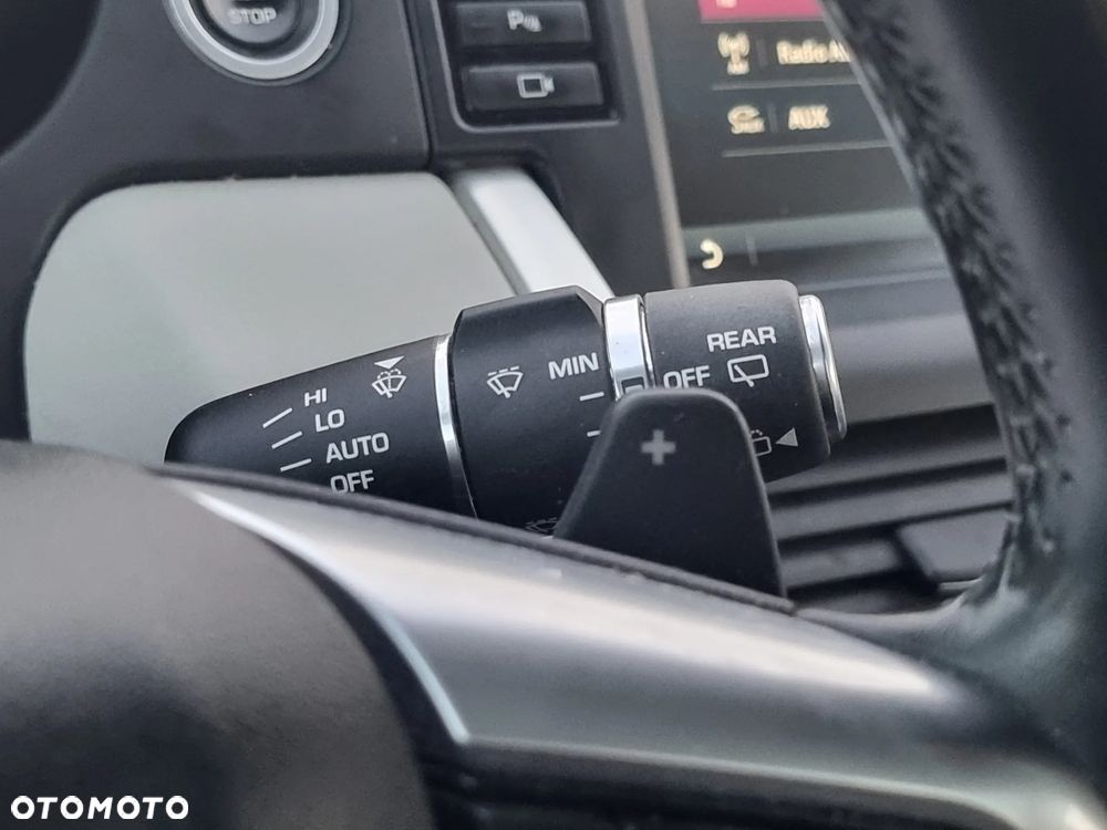 Land Rover Discovery Sport 2.0 Si4 HSE - 18