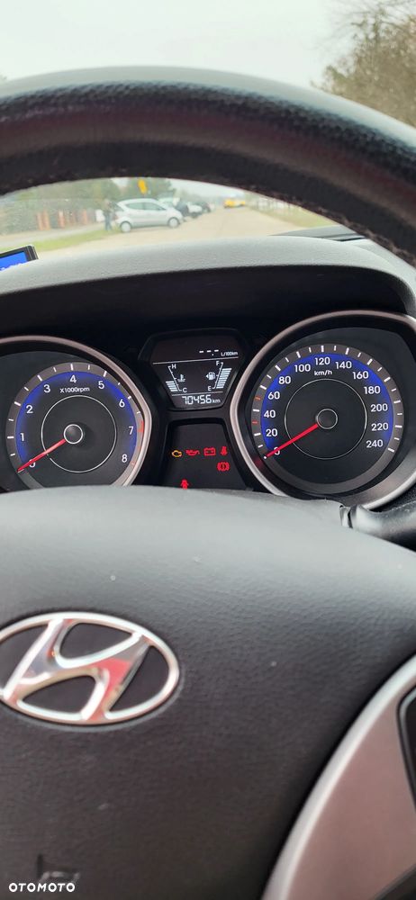 Hyundai Elantra 1.6 Classic + - 5