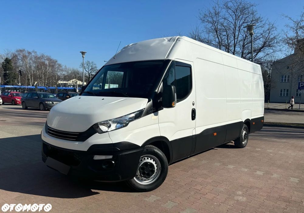Iveco DAILI - 1