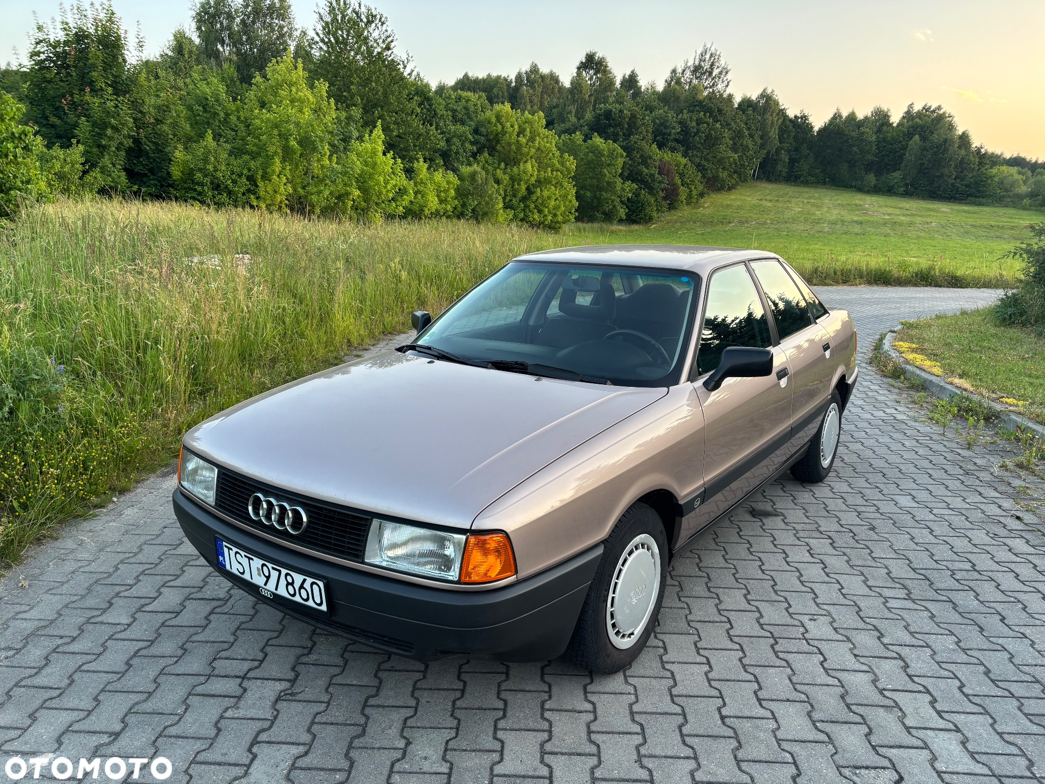 Audi 80 2.0 E - 2