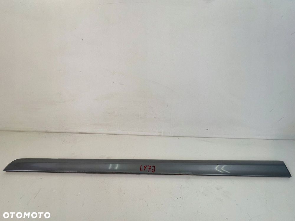 LY7J Listwa drzwi Audi A4 S4 B7 8E 8H 2008 Komplet - 3