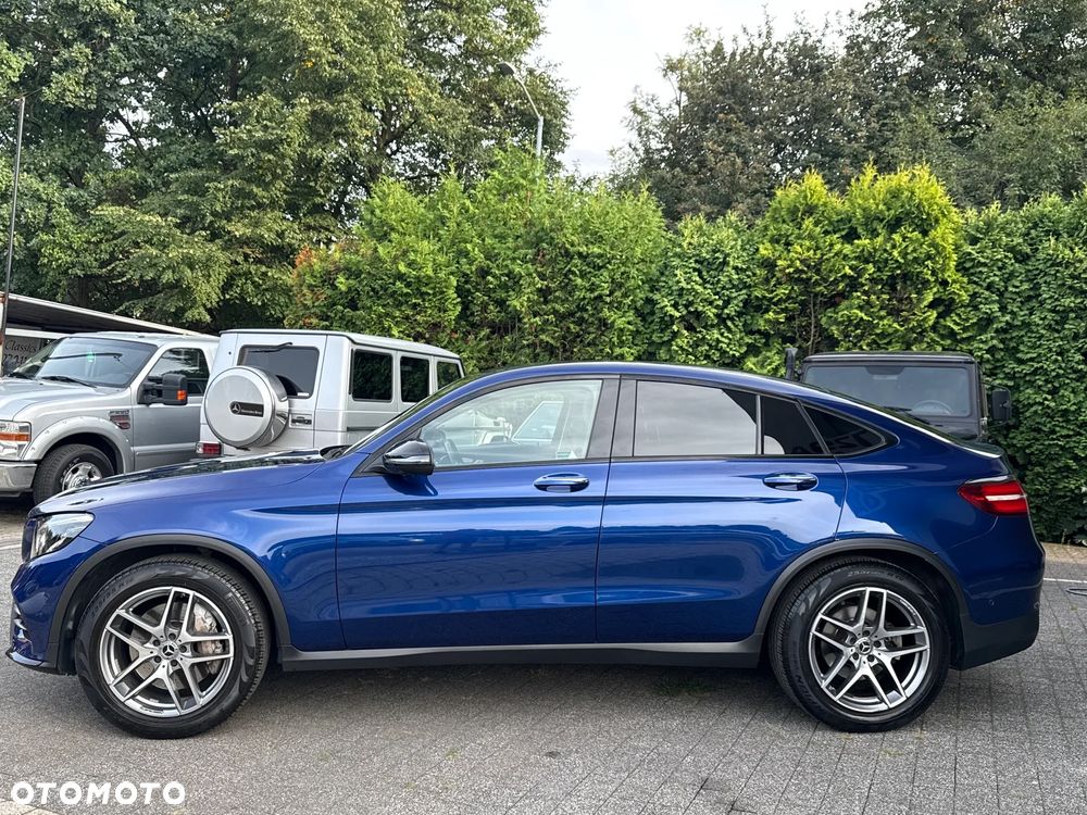 Mercedes-Benz GLC 250 4Matic 9G-TRONIC AMG Line - 1