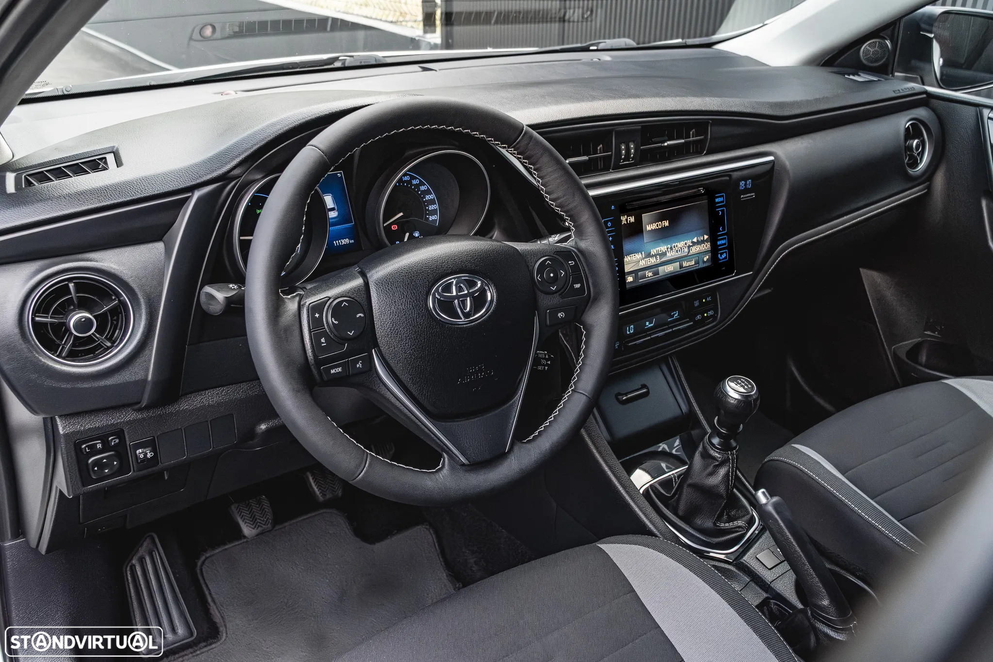 Toyota Auris Touring Sports 1.4 D-4D Com+P.Sport - 8