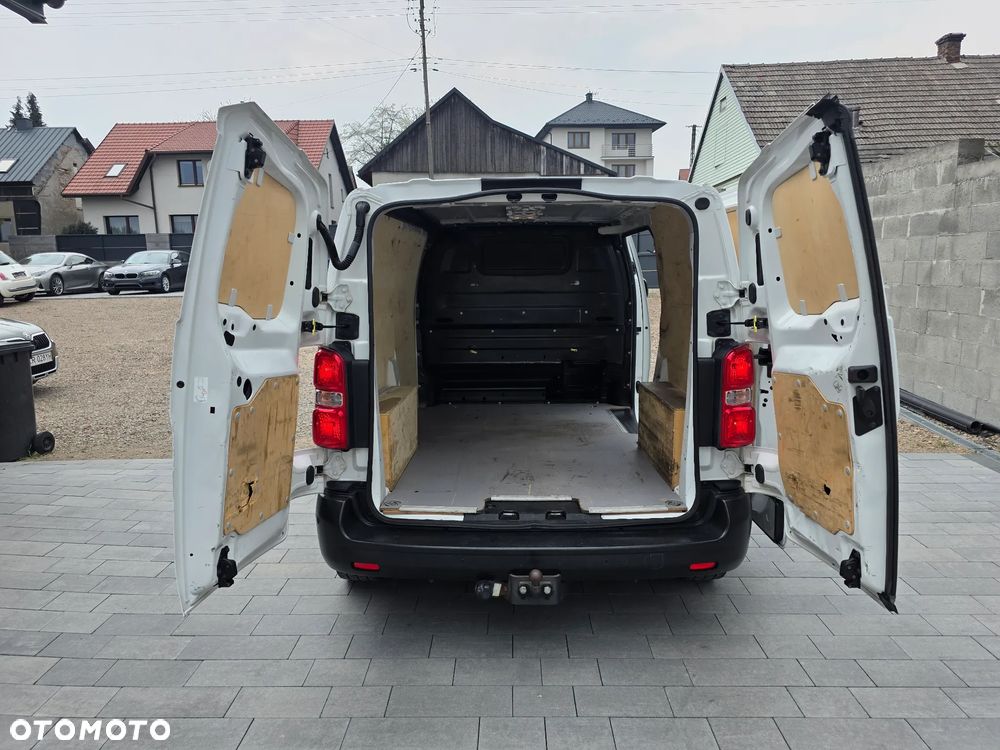 Opel Vivaro - 31