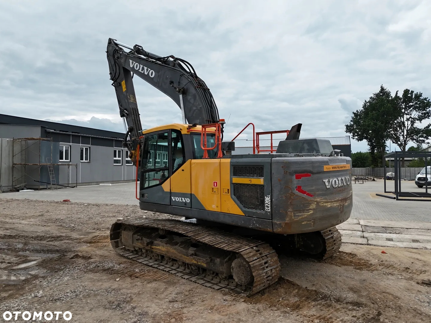 Volvo EC 220 EL - 25