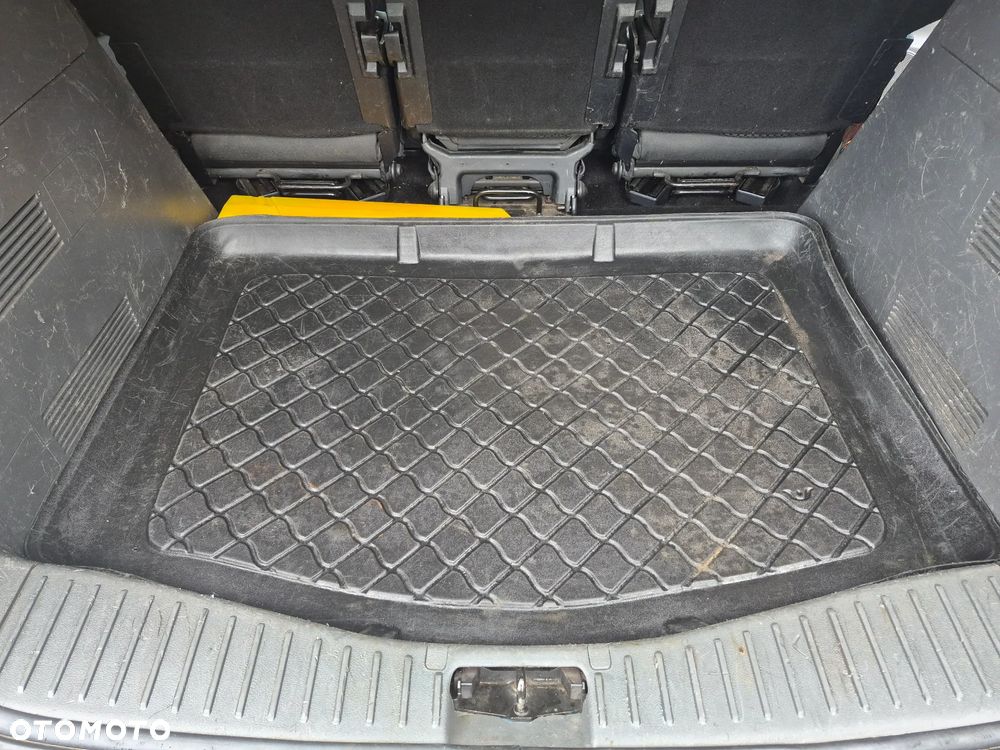 Ford Focus C-Max 1.8 Platinium X - 15
