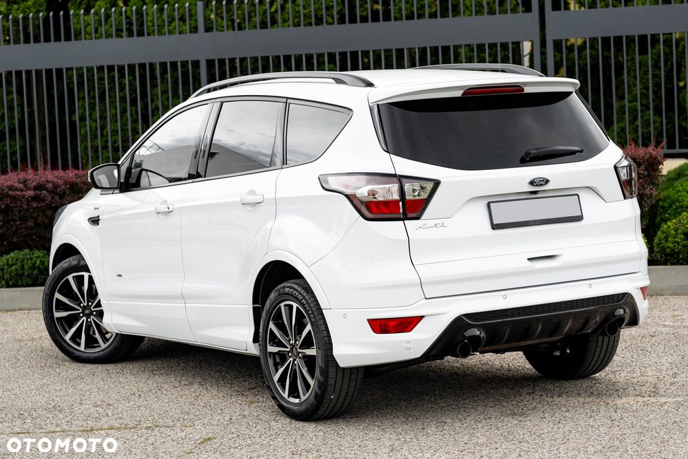 Ford Kuga 2.0 TDCi 4x4 ST-Line - 10