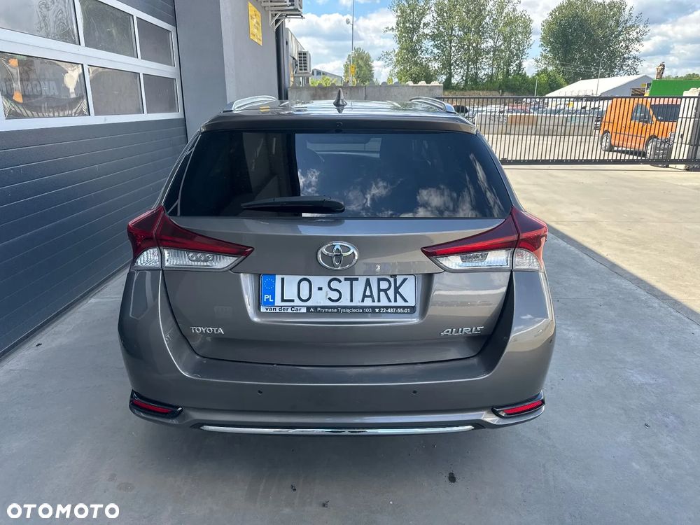 Toyota Auris 1.6 Prestige - 2
