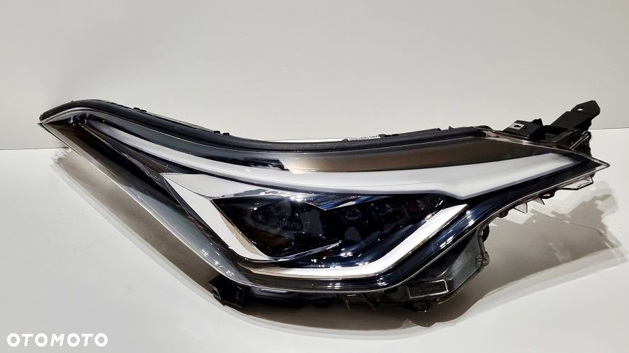 Reflektor prawy full led Toyota Chr Ch-r lift europa - 2