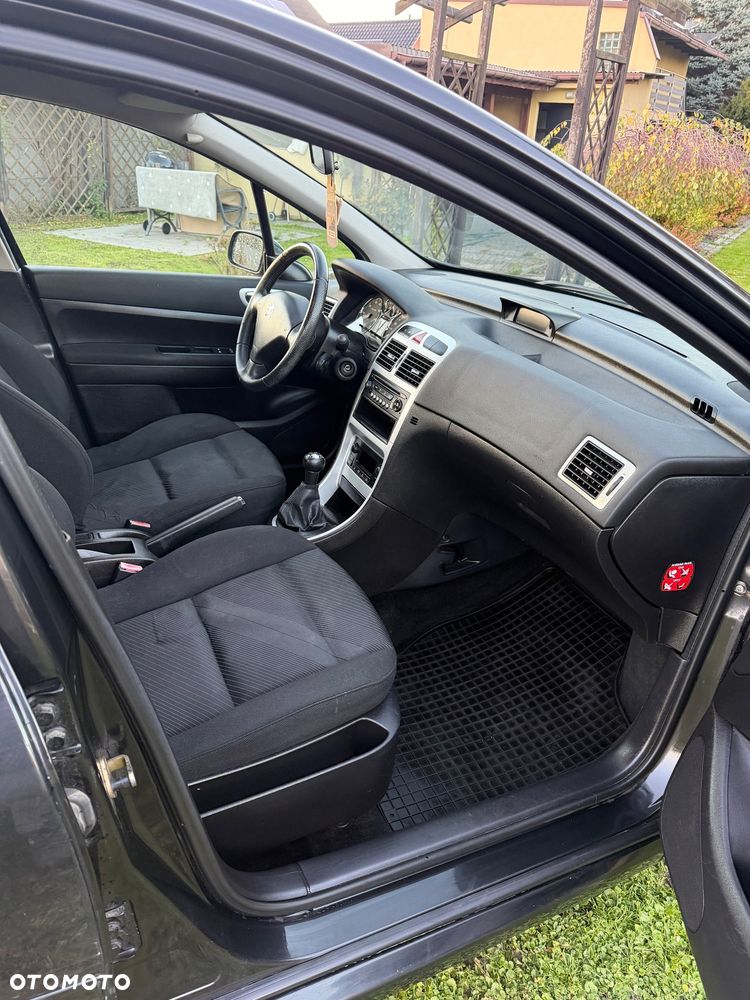 Peugeot 307 1.6 - 6