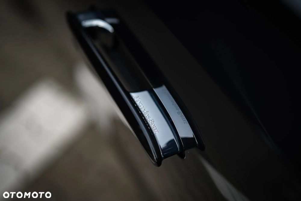 Mercedes-Benz Klasa E 200 9G-TRONIC Edition AMG Line - 23