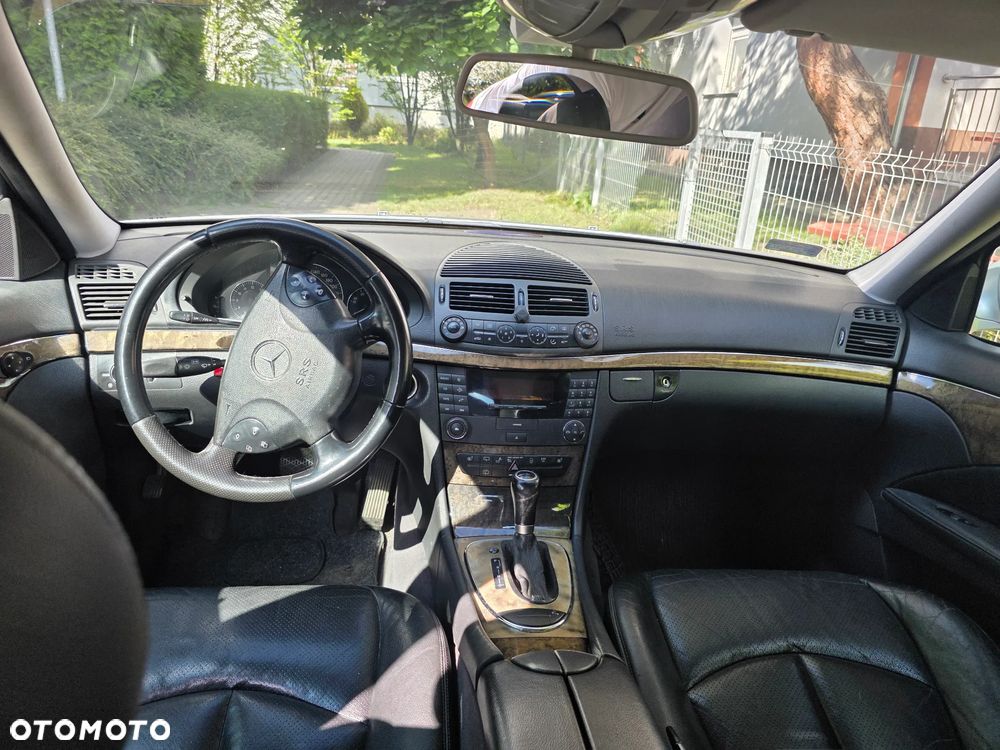 Mercedes-Benz Klasa E 220 CDI Automatik Avantgarde BusinessEDITION - 2