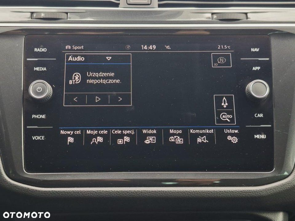 Volkswagen Tiguan - 38