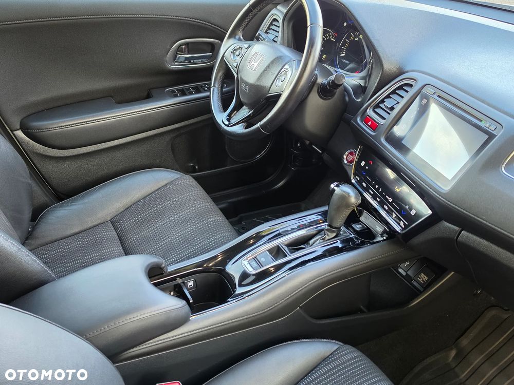 Honda HR-V 1.5 i-VTEC CVT Executive - 10