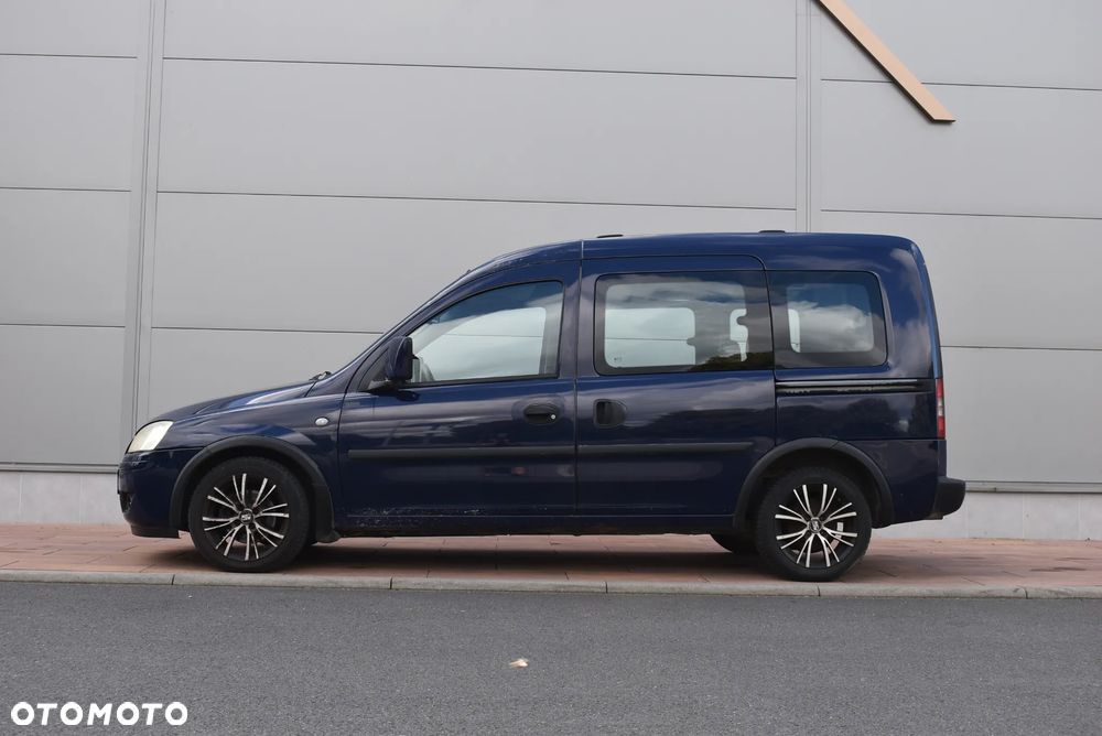 Opel Combo - 25