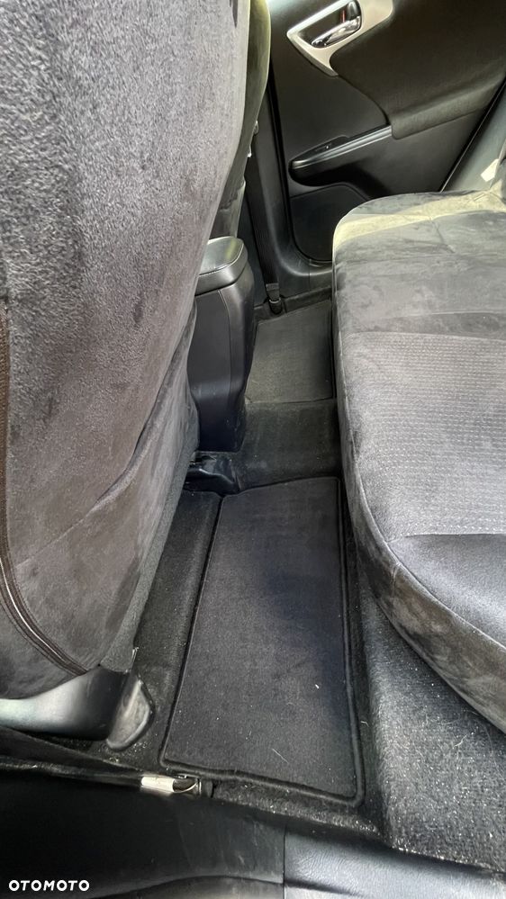 Lexus CT Standard - 29