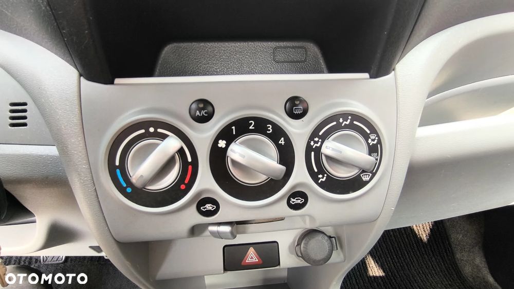 Nissan Pixo 1.0 acenta - 21