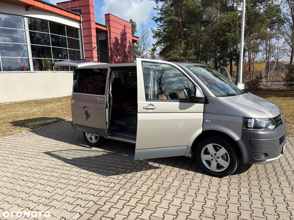 Volkswagen Multivan - 19
