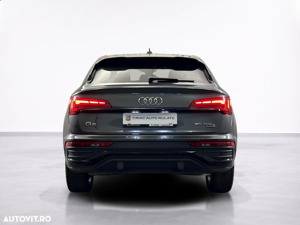 Audi Q5 Sportback - 5