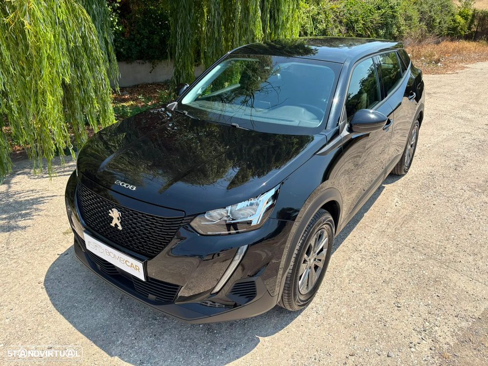 Peugeot 2008 1.2 PureTech Allure EAT8 - 3