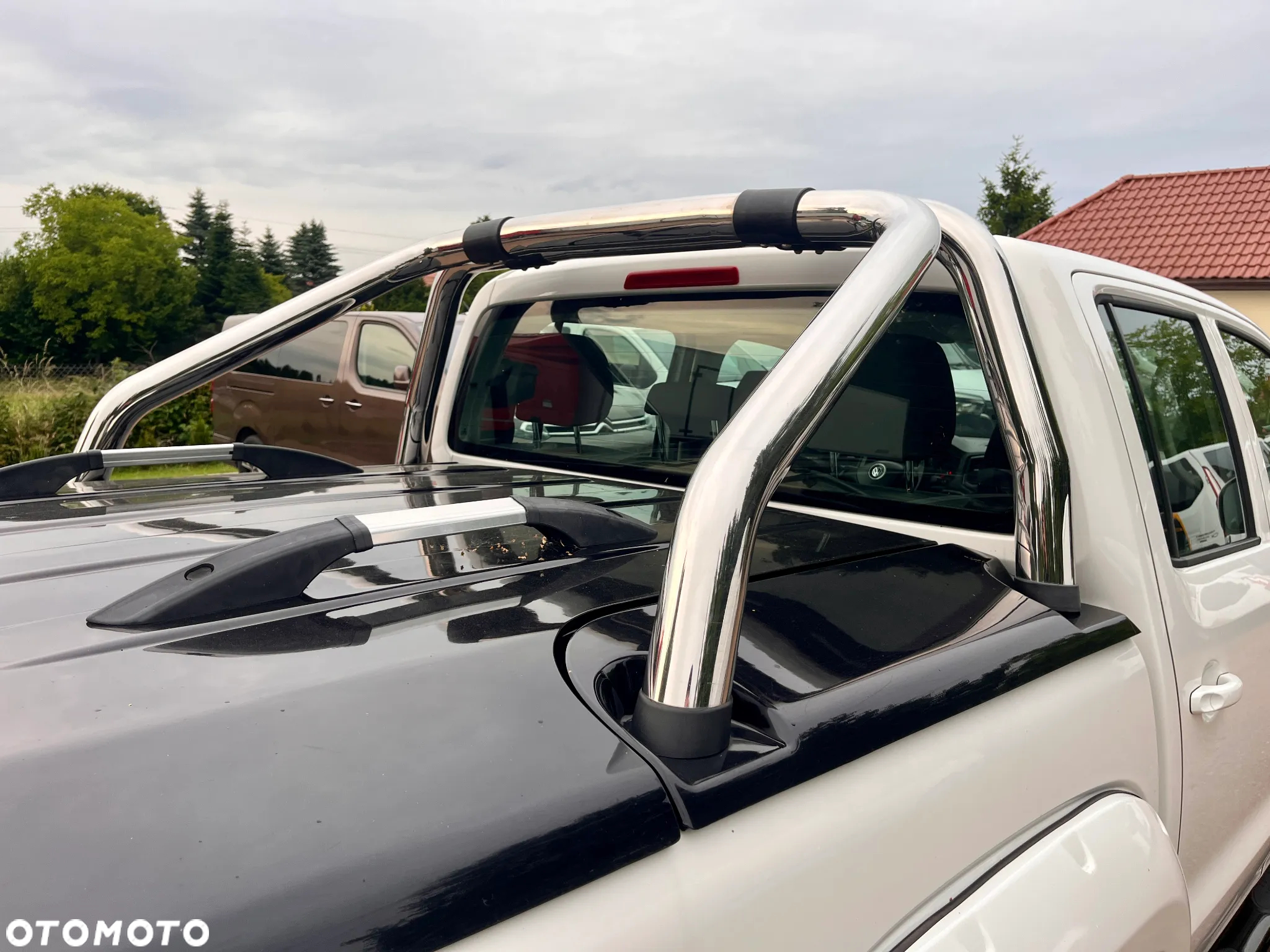 Volkswagen Amarok - 10