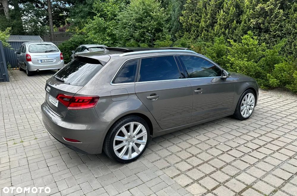 Audi A3 Sportback 1.6 TDI S tronic design - 5