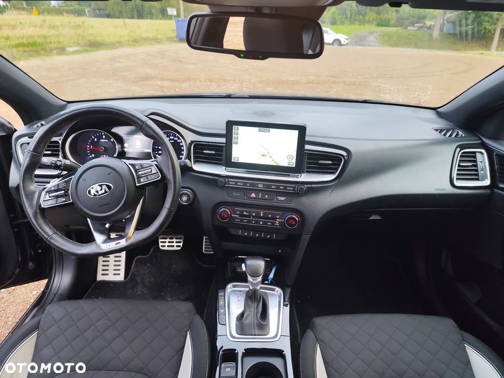 Kia Ceed 1.6 CRDi DCT GT Line - 4