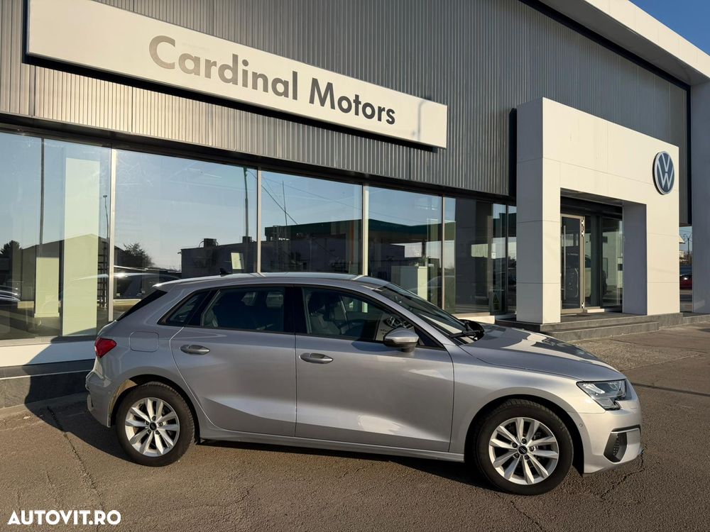 Audi A3 Sportback 2.0 30 TDI Basic - 2