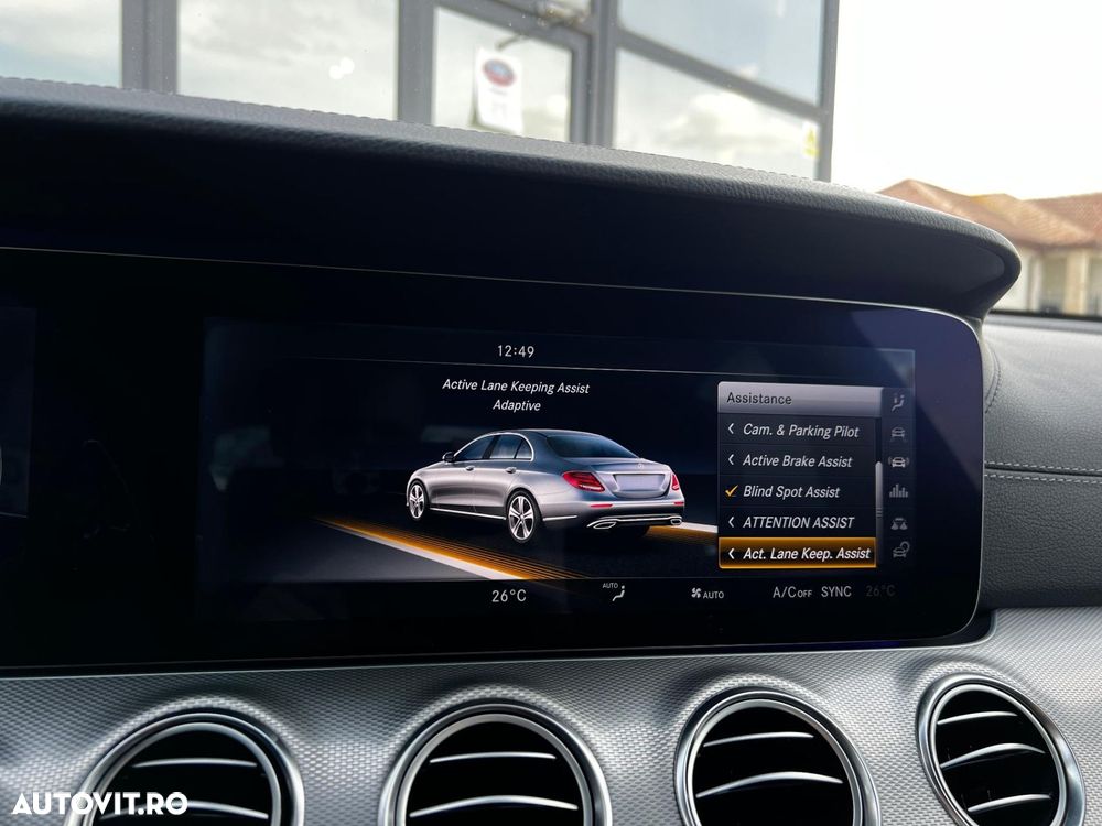 Mercedes-Benz E - 31