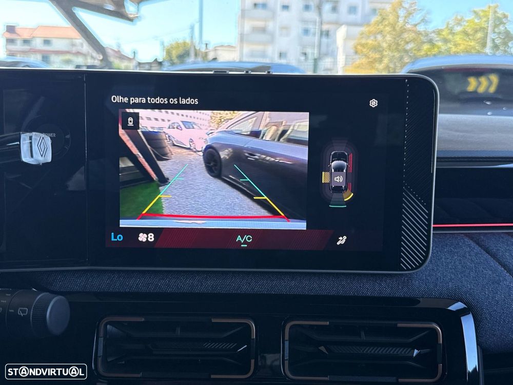 Renault 4 E-Tech 52 kWh Techno Autonomia Conforto - 46