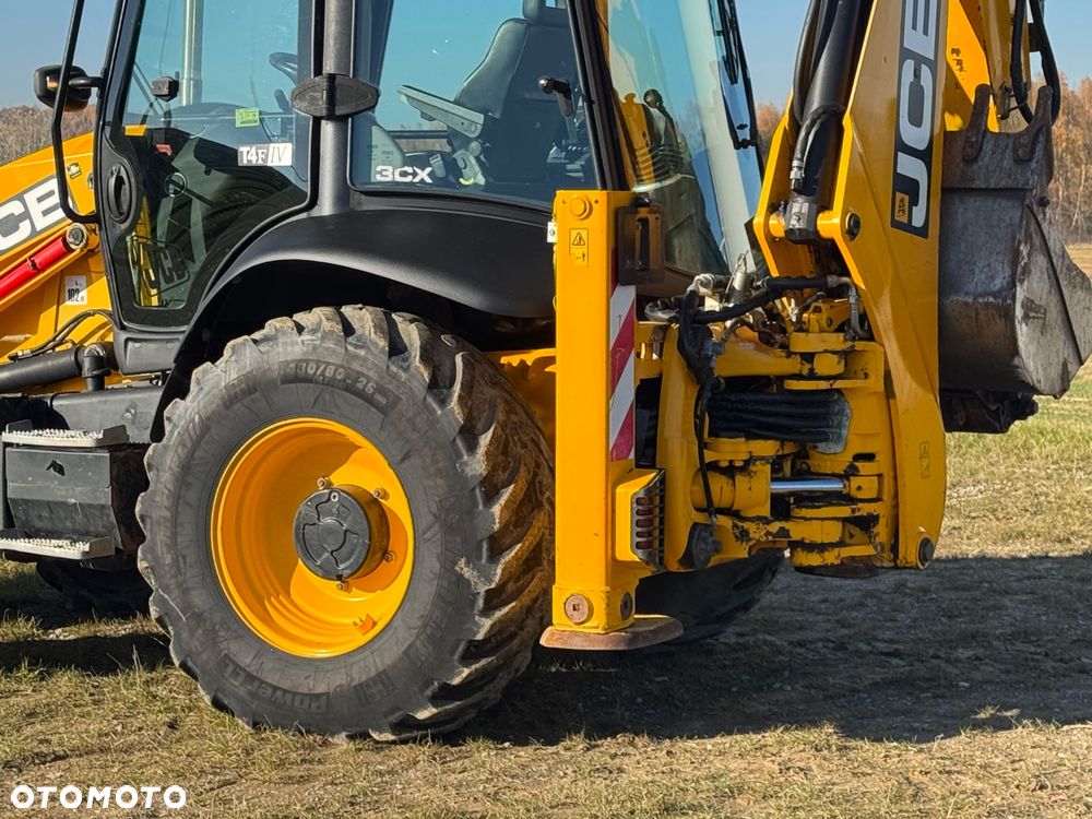 JCB 3CX / KOPARKO-ŁADOWARKA / 2019 ROK / 4200 MTH / KLIMATYZACJA / SPROWADZONA - 10