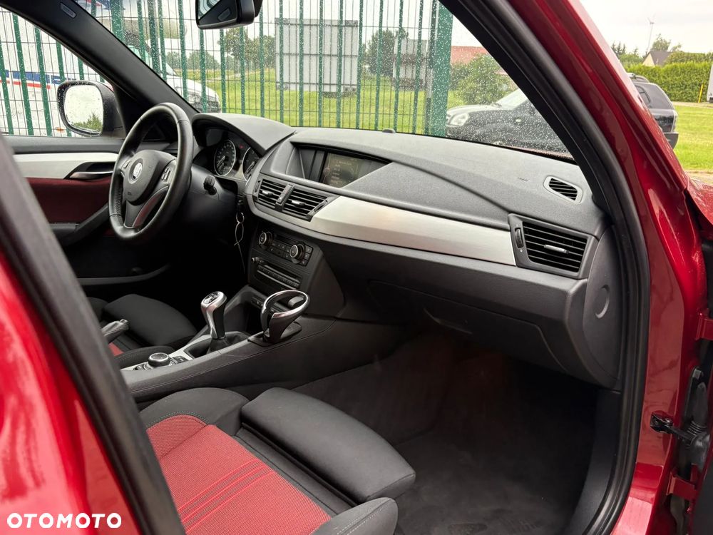 BMW X1 sDrive20d EfficientDynamics - 14