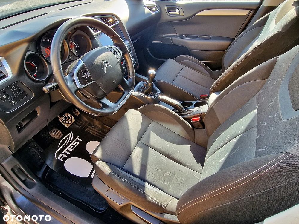 Citroën C4 1.6 VTi Attraction - 9