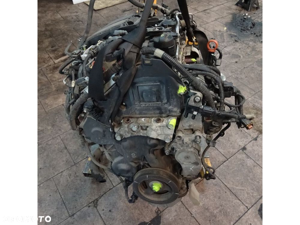 CITROEN C 3 SILNIK 1.4HDI 8HR 10FDBV - 2