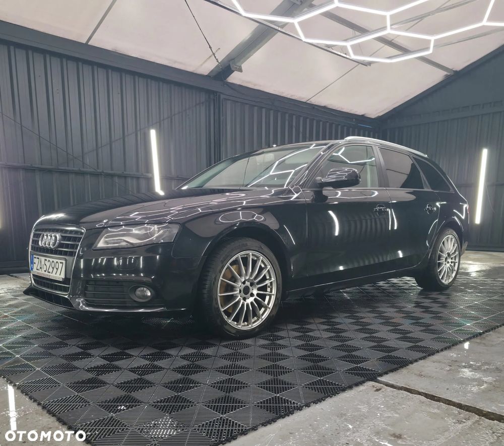 Audi A4 Avant 2.0 TDI DPF Ambition - 2